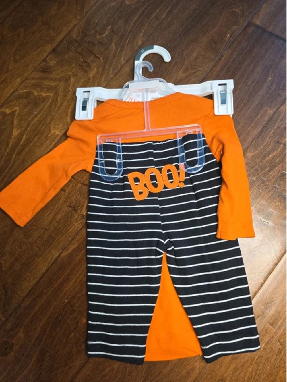 3m brand new halloween outfit from carter's item. 255G6